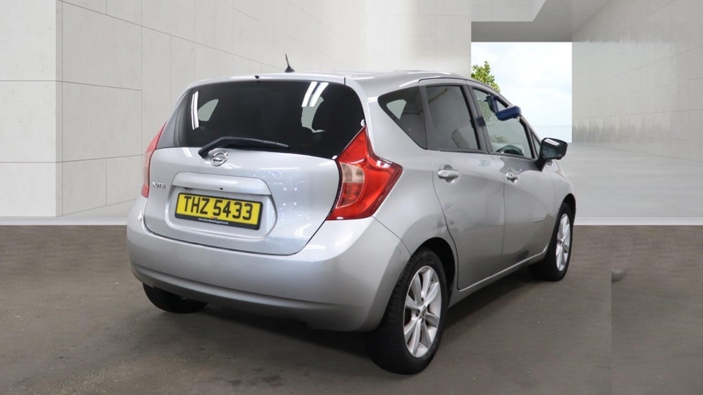 Nissan Note 2015 - Cars