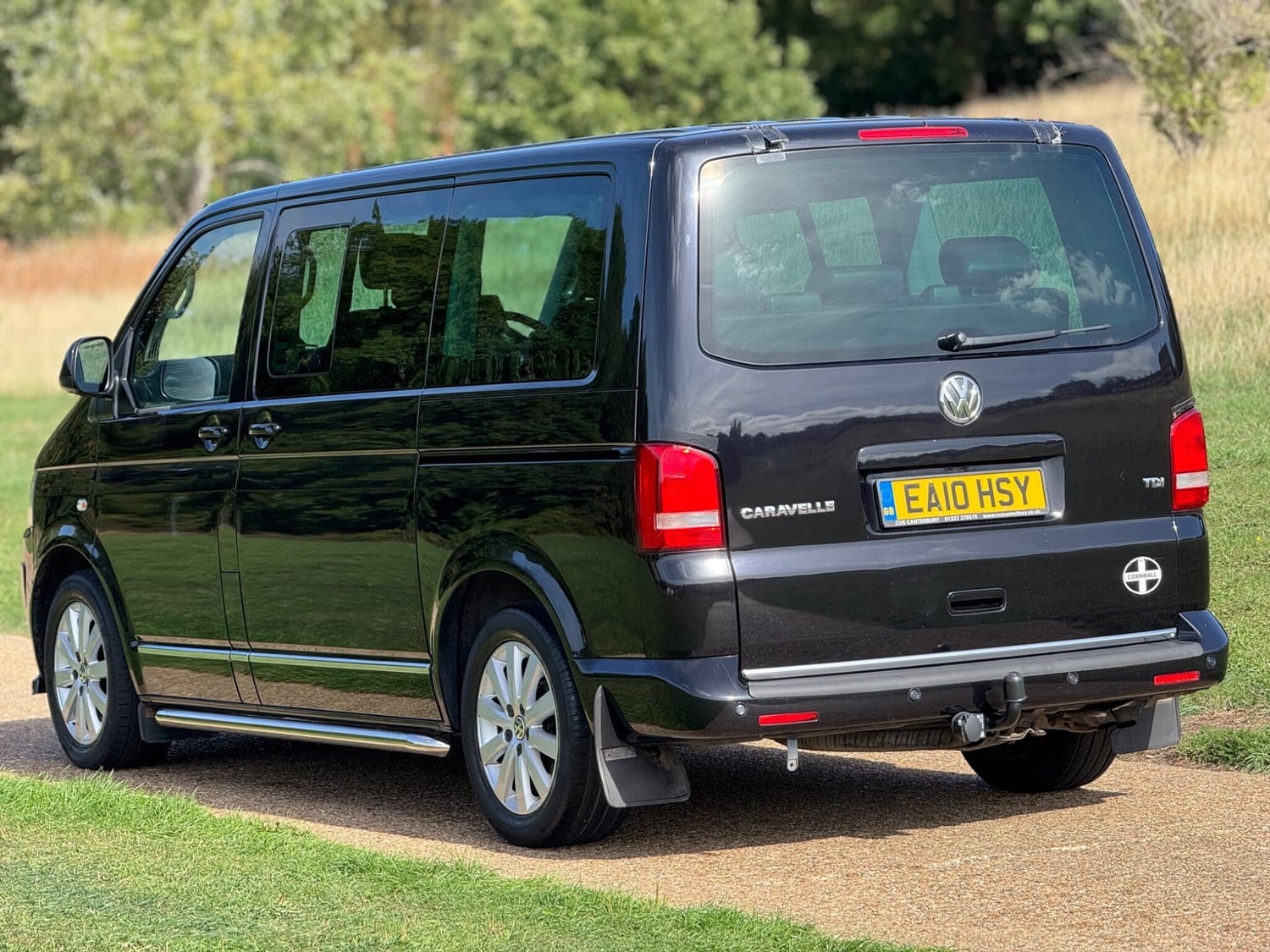 Volkswagen Caravelle 2010 - Cars in Hemel Hempstead