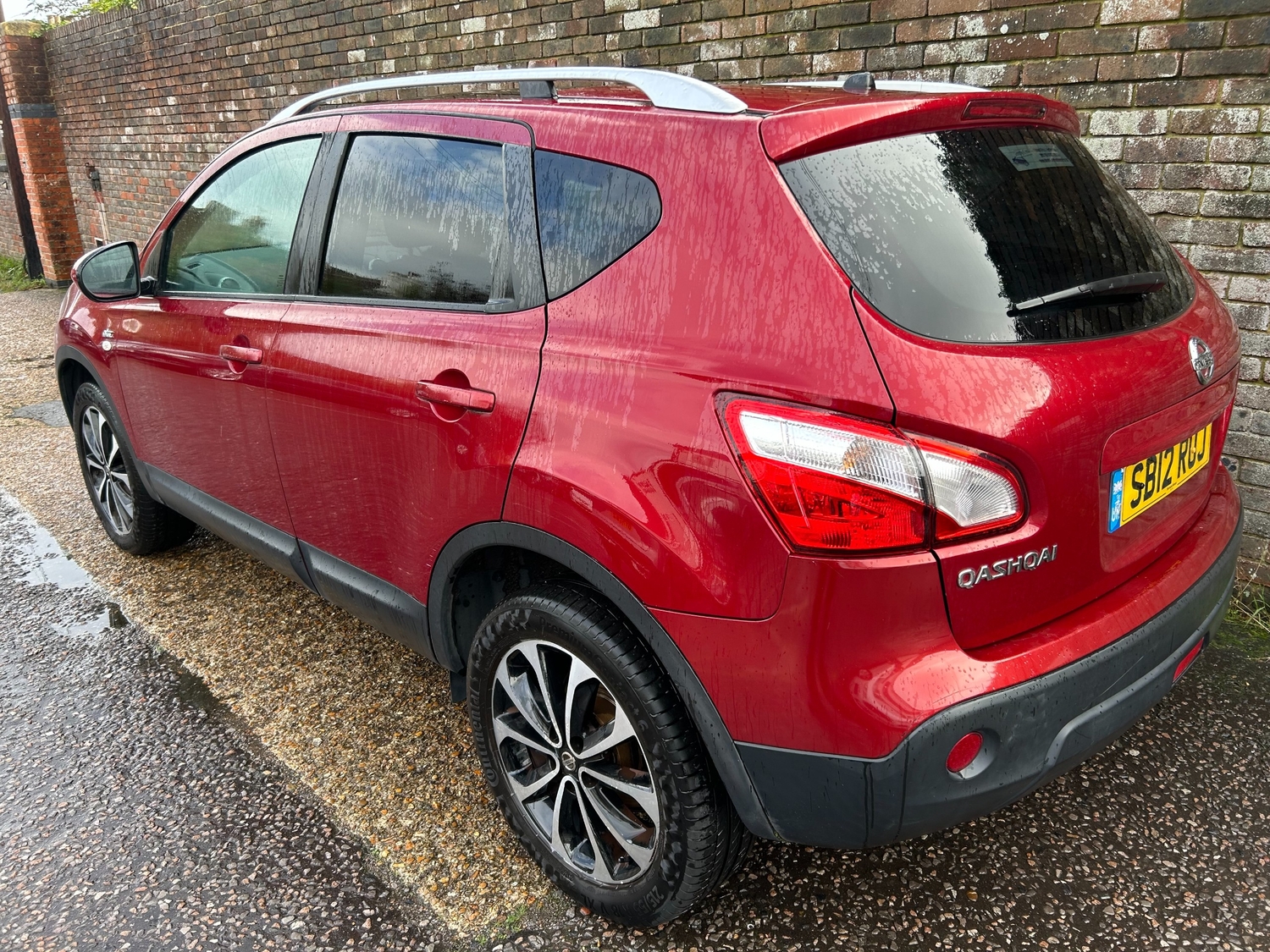 Nissan Qashqai 2012 - Cars in Eastbourne