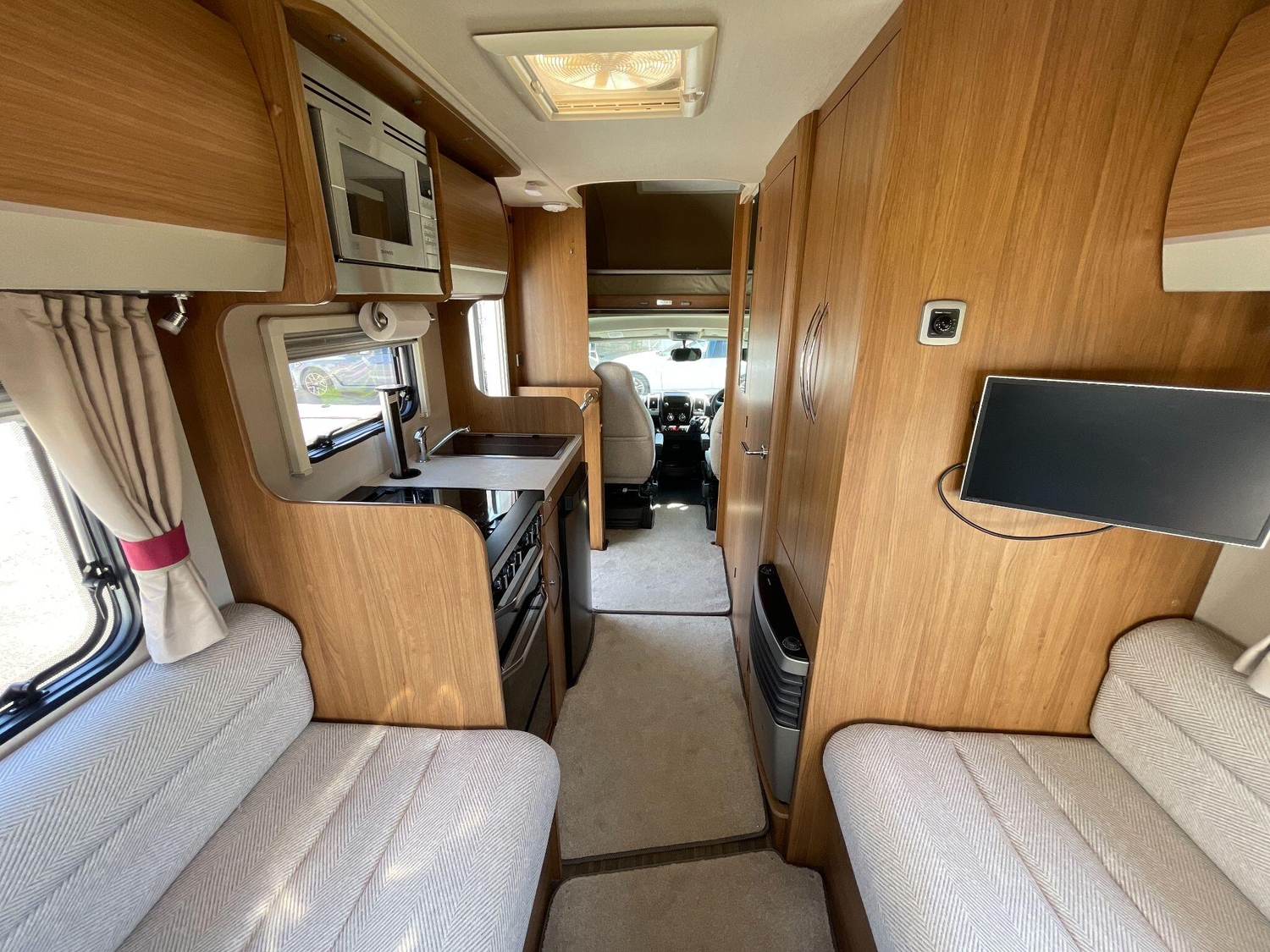 Auto-Trail Imala 625 Hi-line 2016 for sale - Motorhomes & Caravans in Tiverton