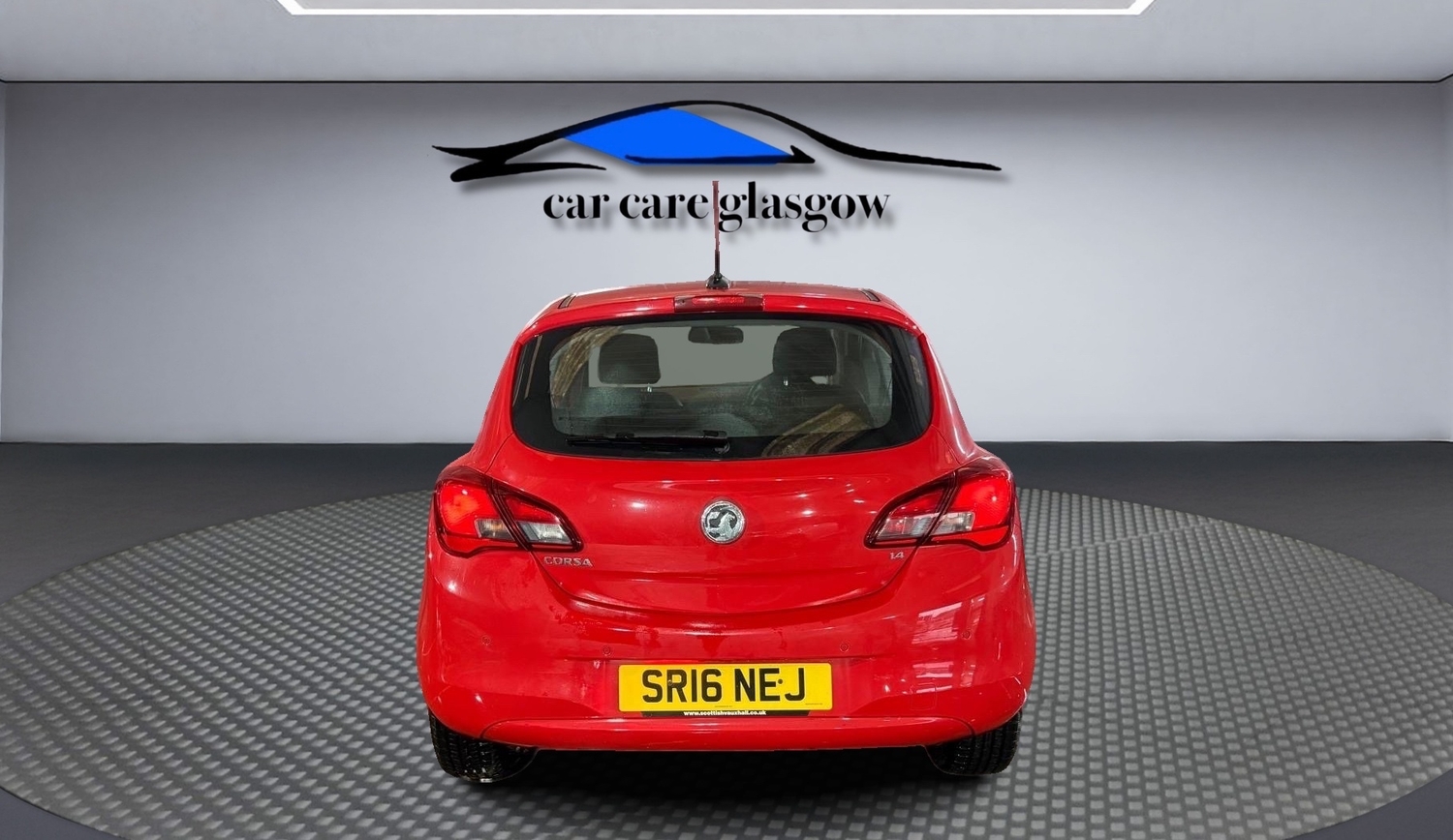 [ berth ]Vauxhall Corsa
