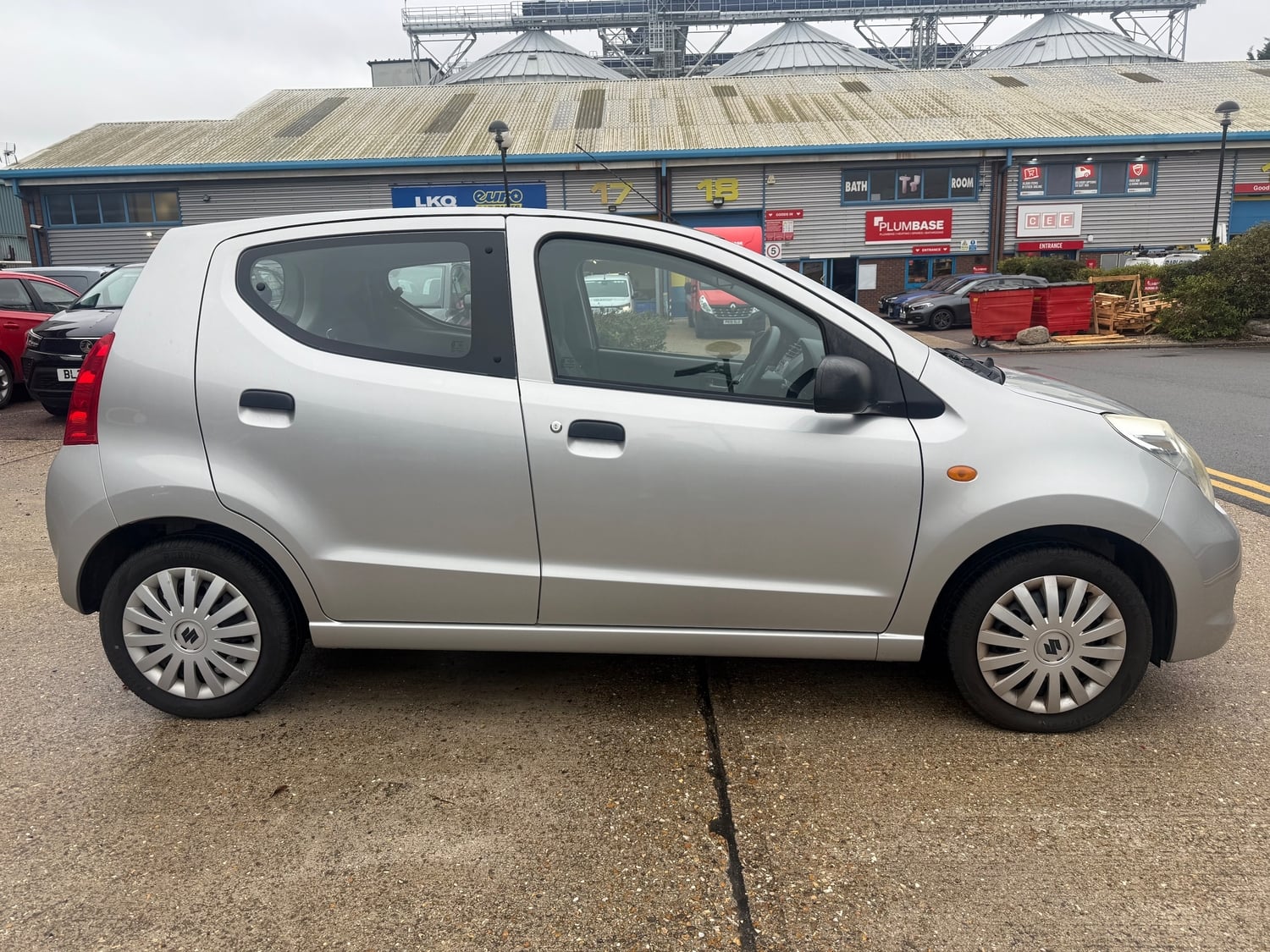 [ berth ]Suzuki Alto