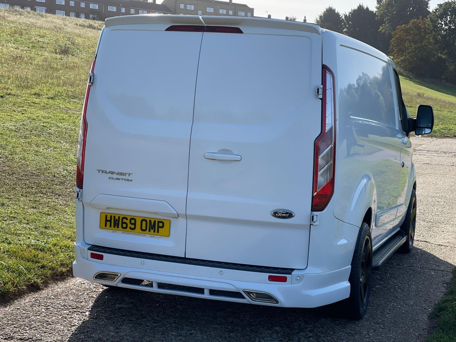 Ford Transit Custom 2019 - Vans & Commercial Vehicles