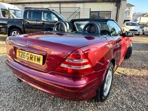 Mercedes-Benz SLK 2001 - Cars