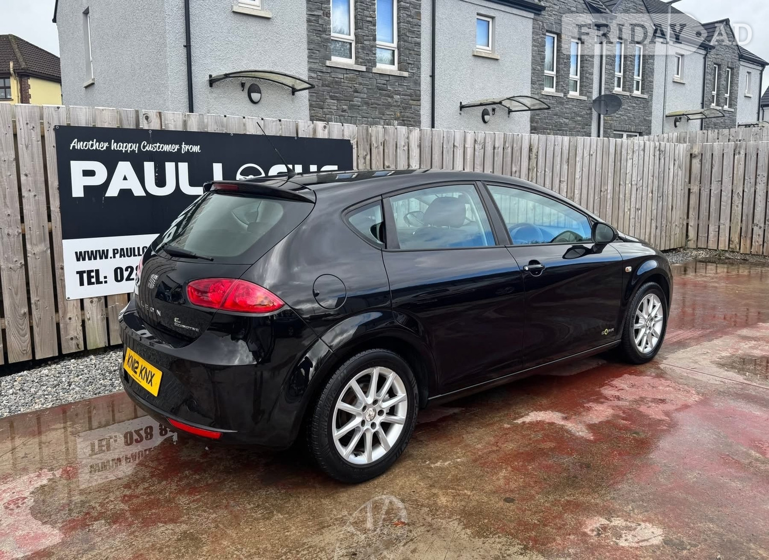 [ berth ]SEAT Leon