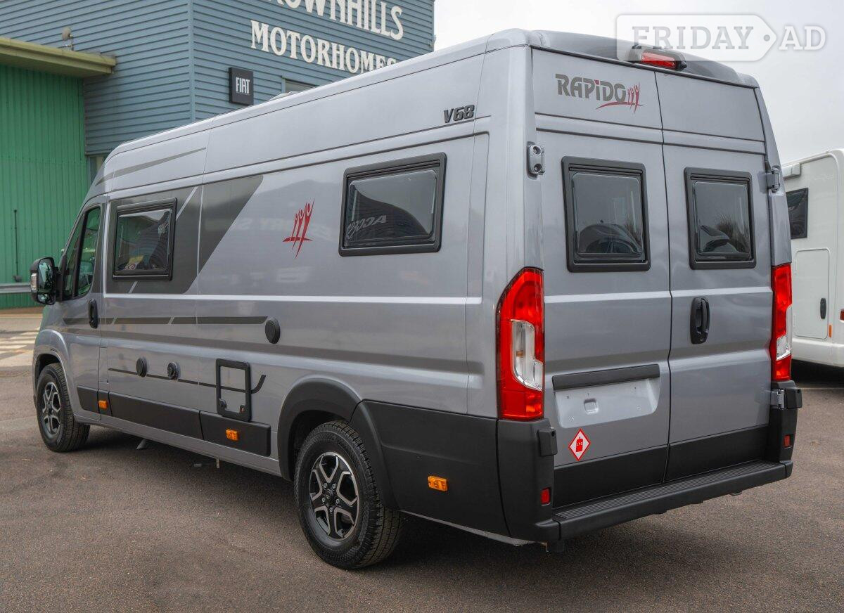 [3 berth ]Rapido Van Series V68