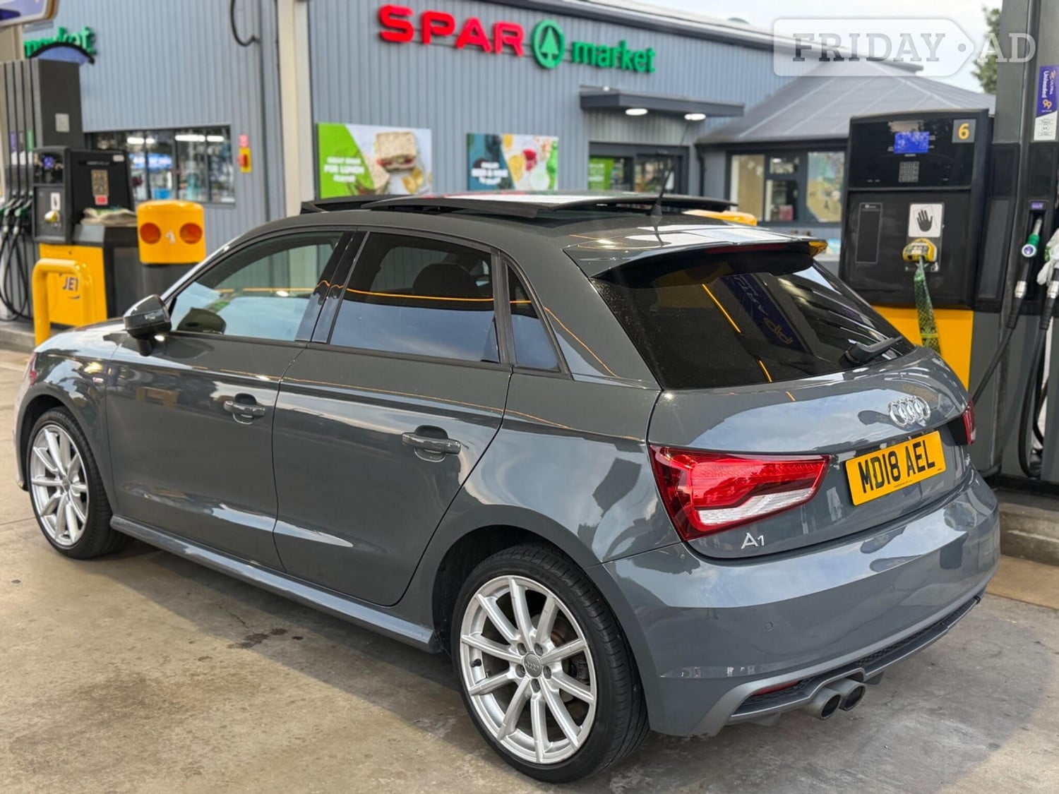 [ berth ]Audi A1