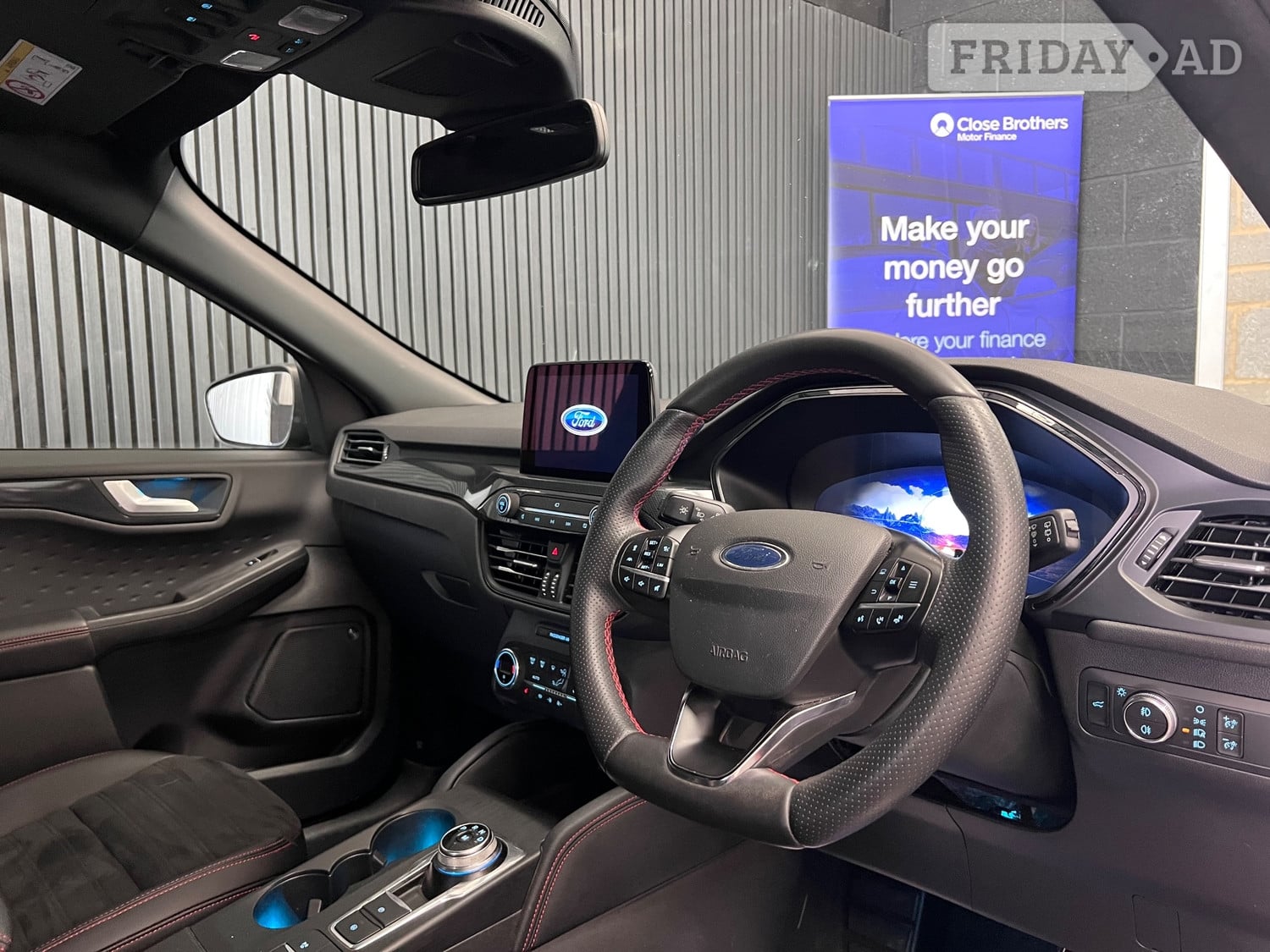 [ berth ]Ford Kuga