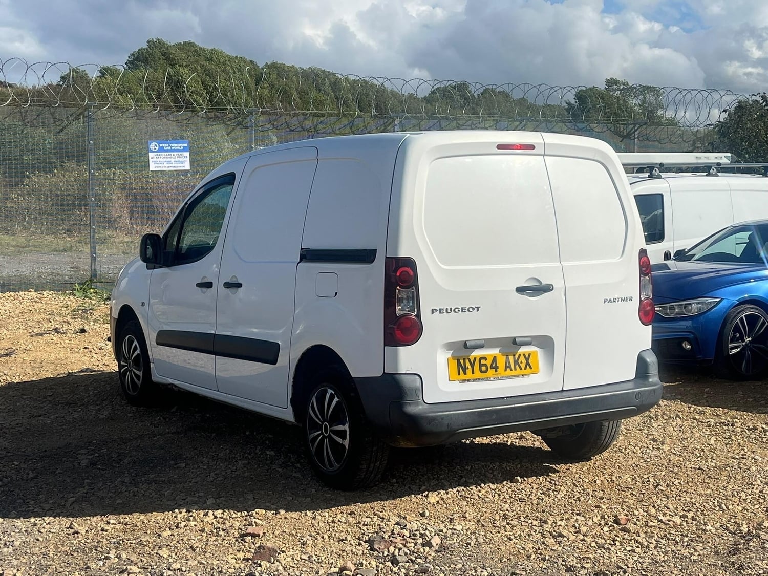 [ berth ]Peugeot Partner