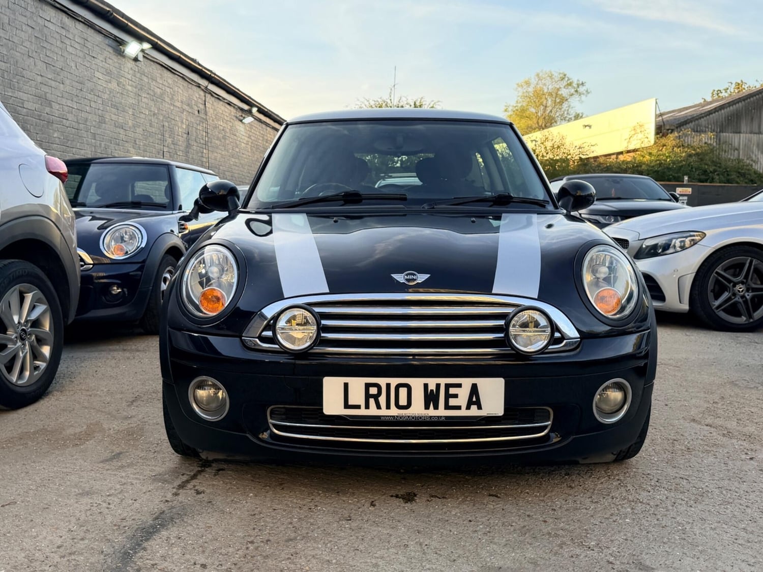 Mini Hatch 2010 - Cars in Wembley