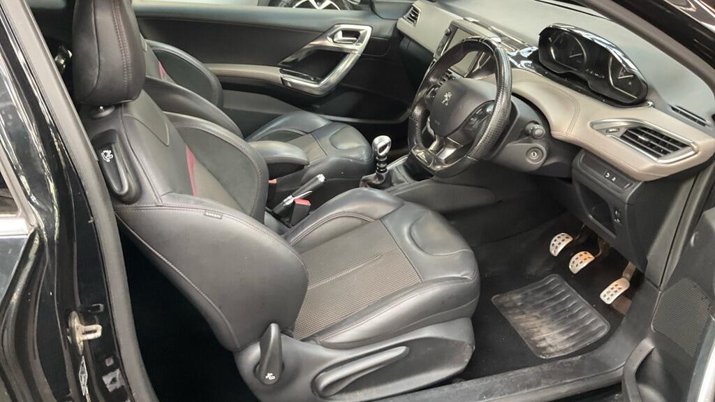 Peugeot 208 2014 - Cars in Birmingham