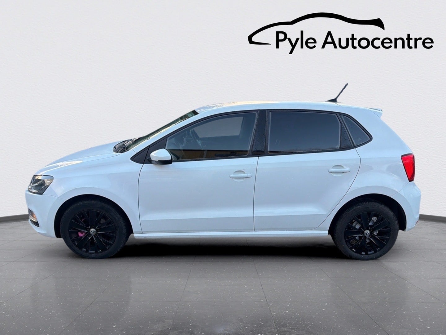 Volkswagen Polo 2014 - Cars in Bridgend