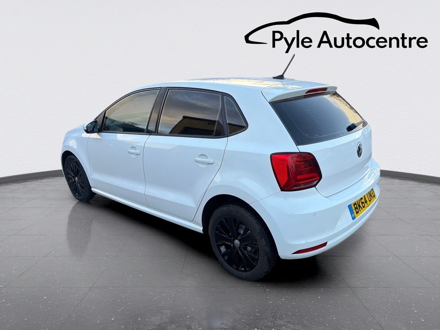 Volkswagen Polo 2014 - Cars