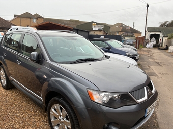 Mitsubishi Outlander 2009