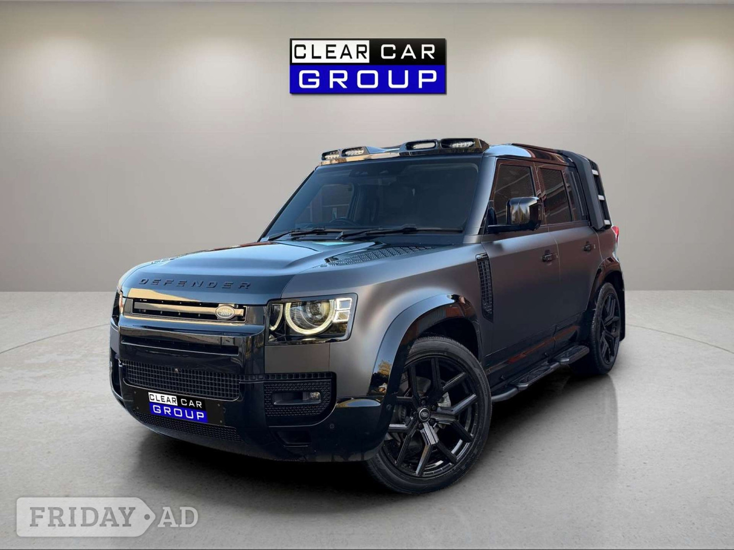 Land Rover Defender 2021 in Manchester
