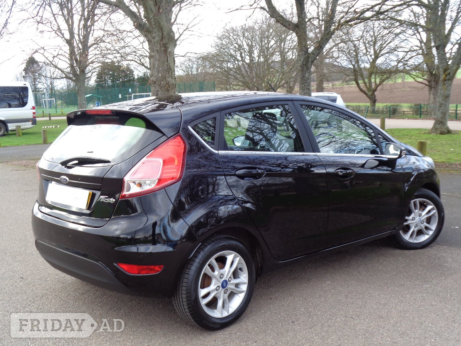 [ berth ]Ford Fiesta