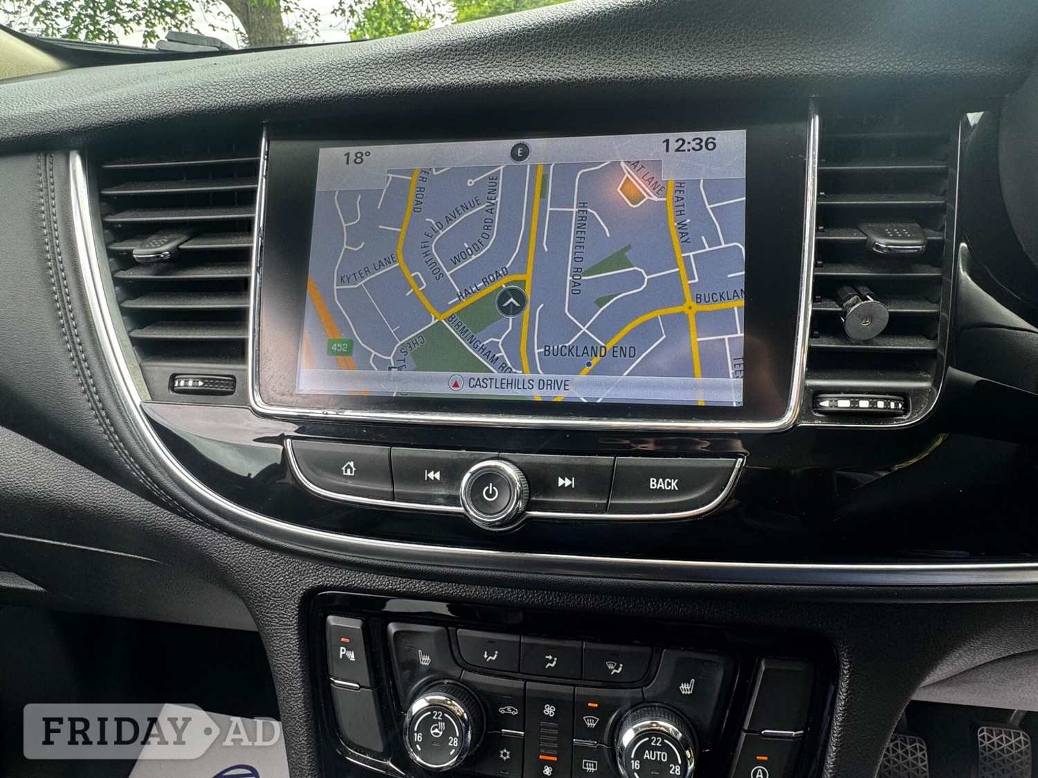 [ berth ]Vauxhall Mokka X