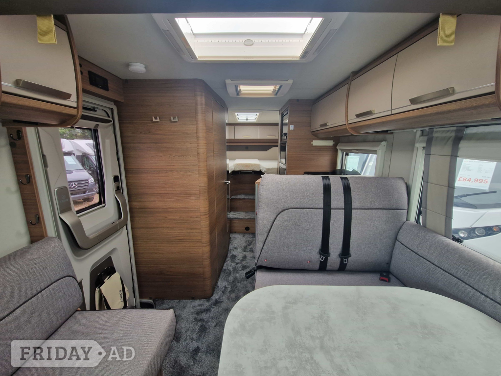 Knaus Live I 700 MEG Highbridge