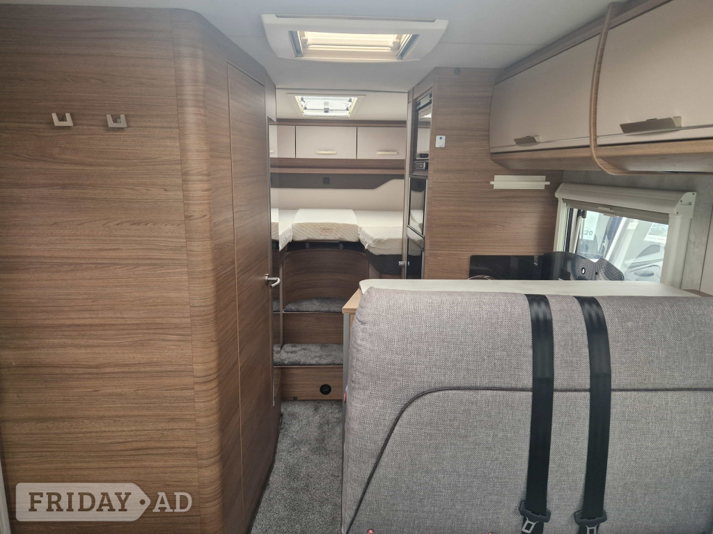 [ berth ]Knaus Live I 700 MEG