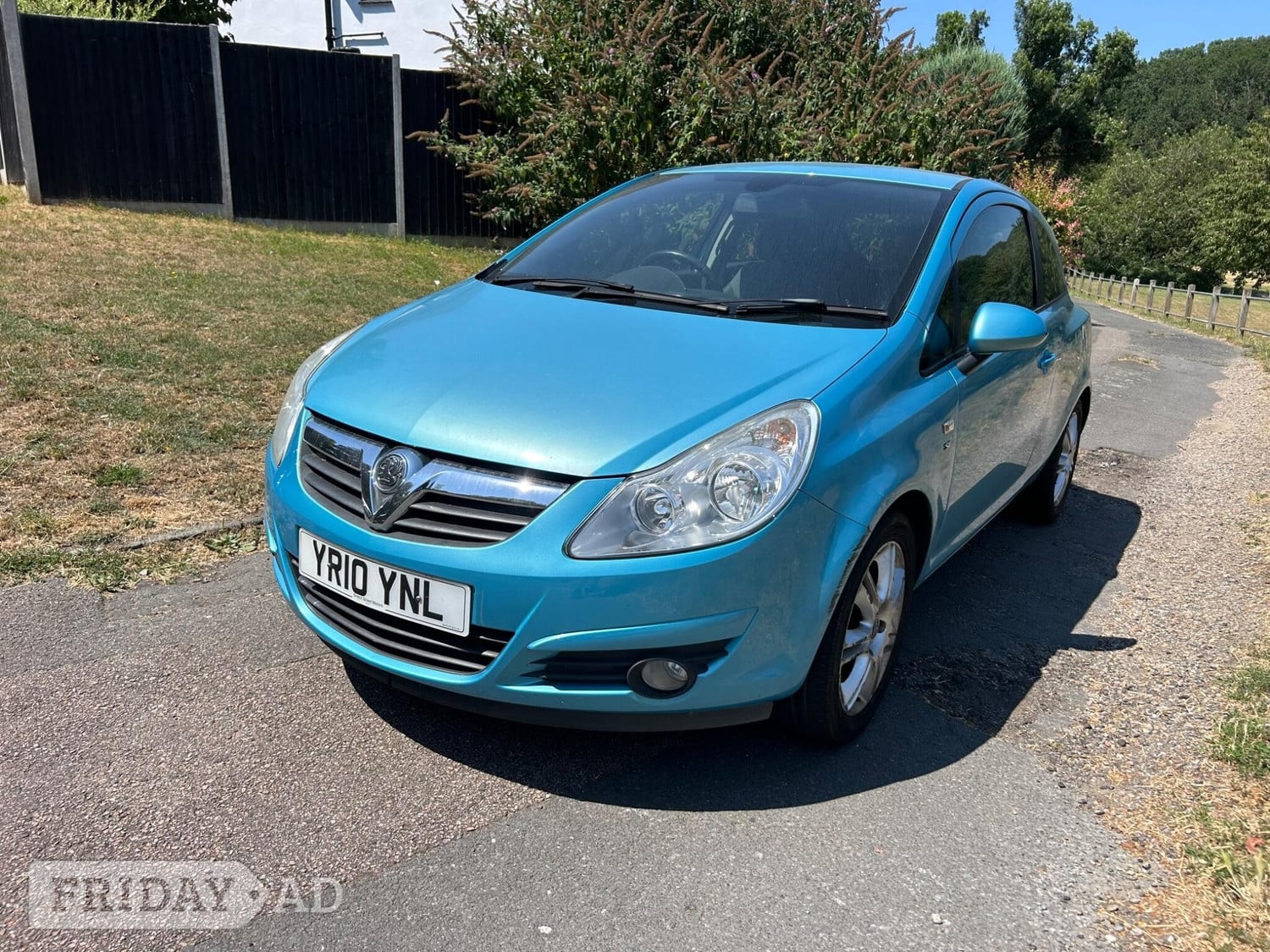 [ berth ]Vauxhall Corsa