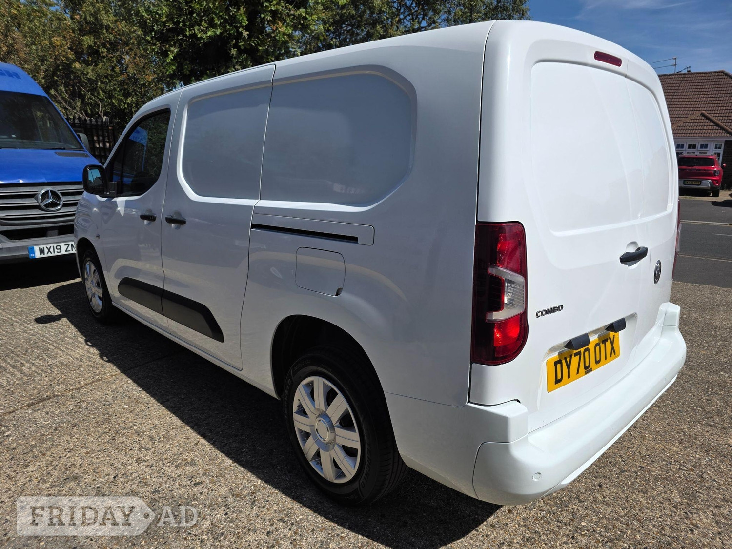 Vauxhall Combo 2020 - Vans & Commercial Vehicles in Hounslow