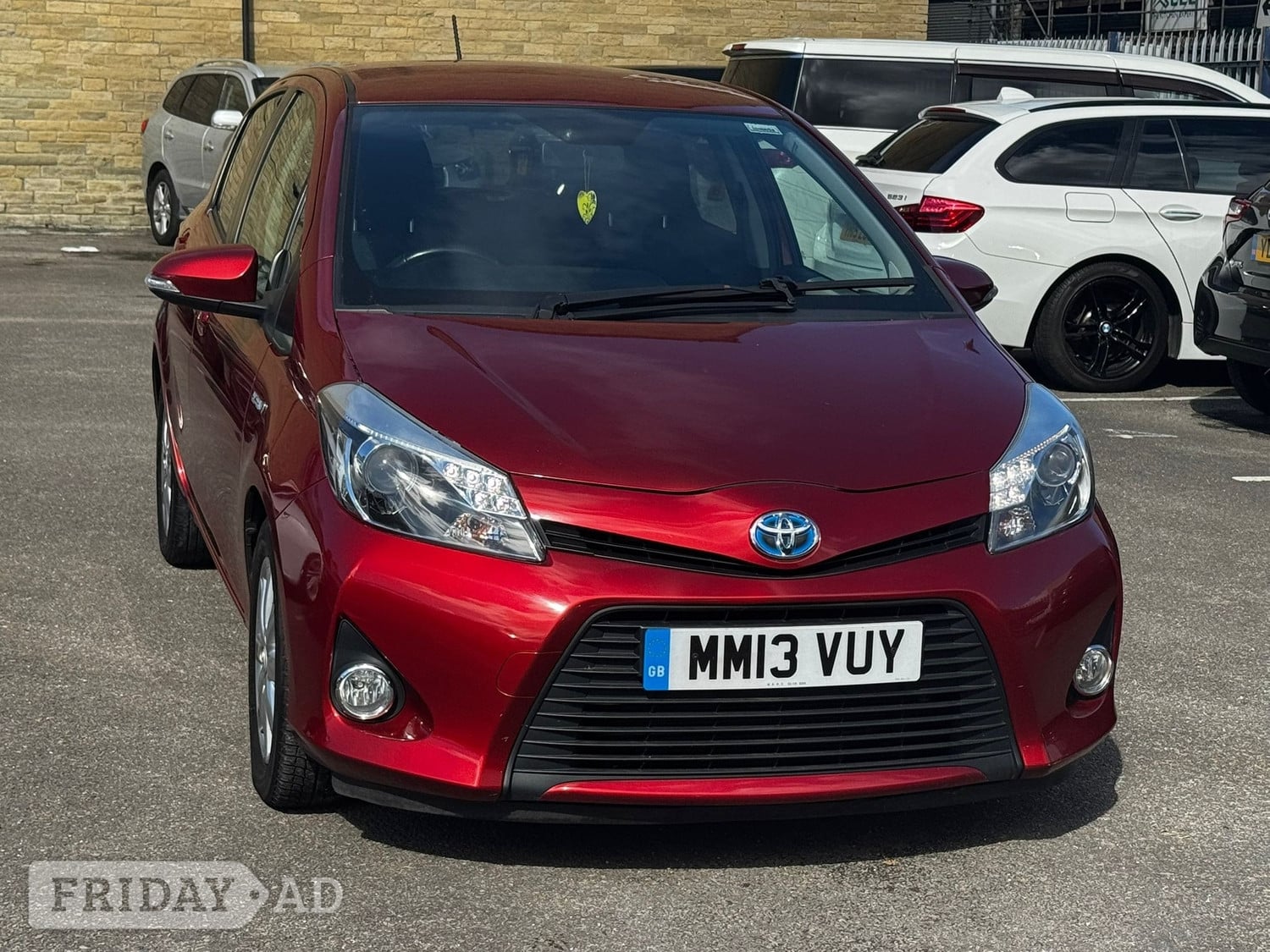 Toyota Yaris 2013 in Bradford