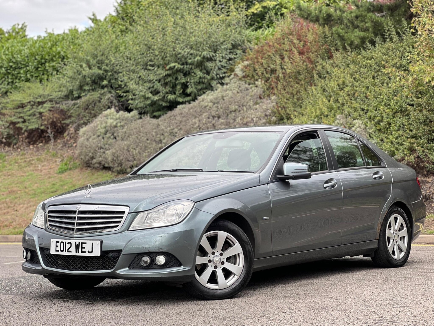 [ berth ]Mercedes-Benz C Class