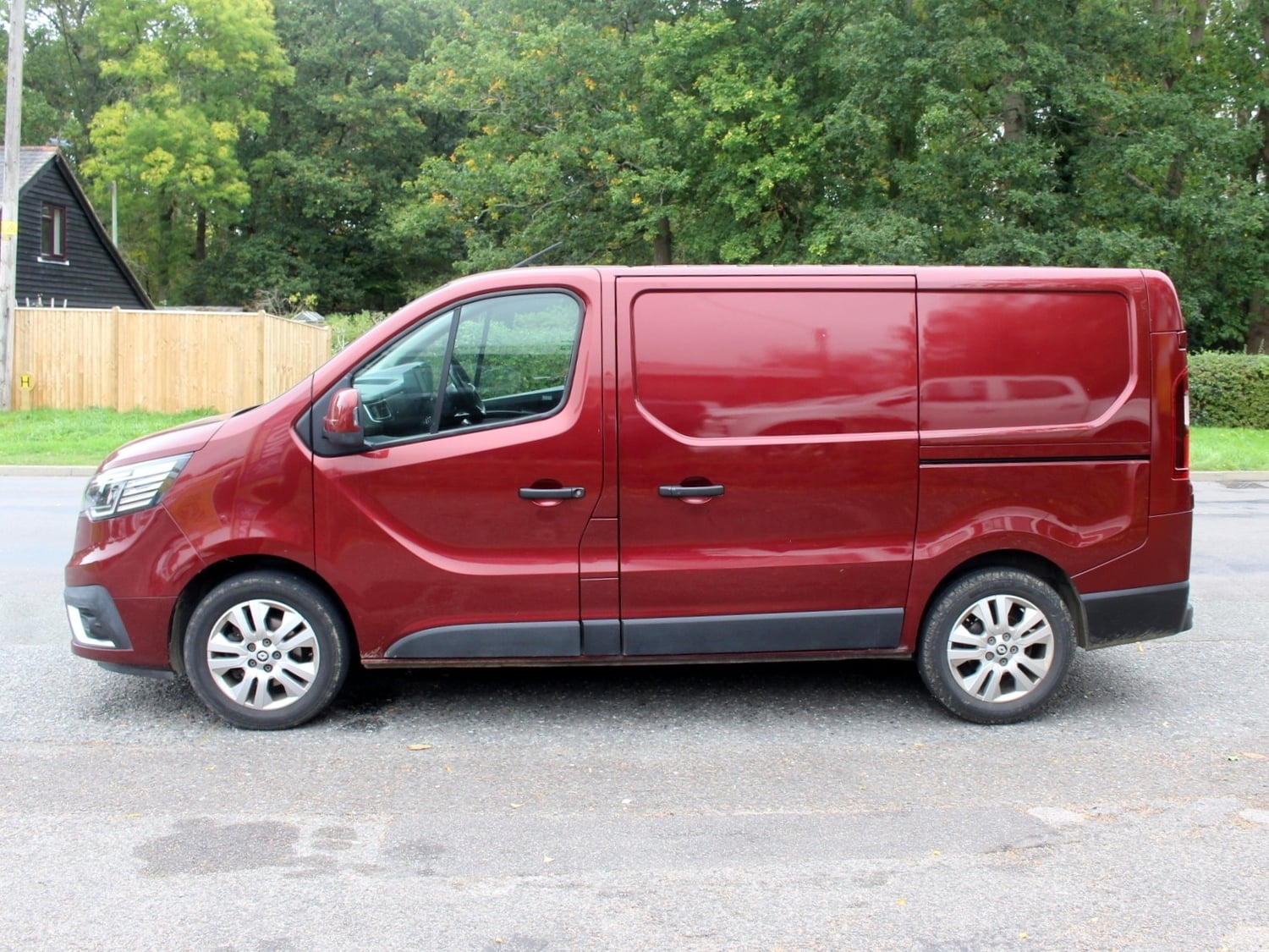[ berth ]Renault Trafic