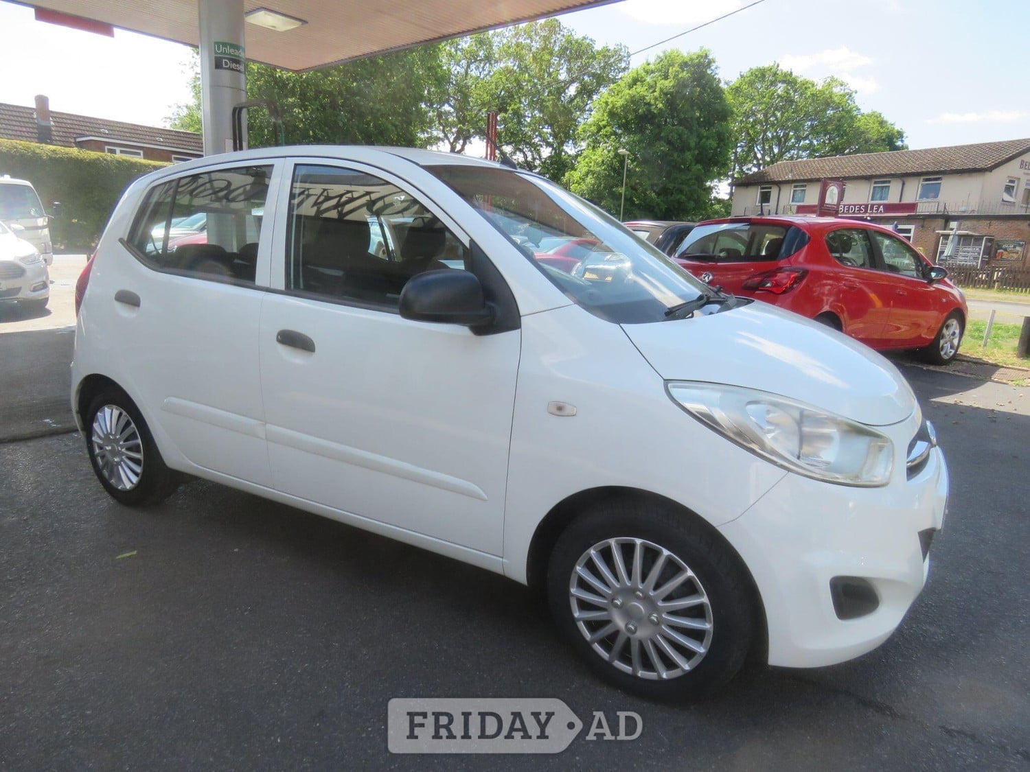 Hyundai i10 2011 in Southampton