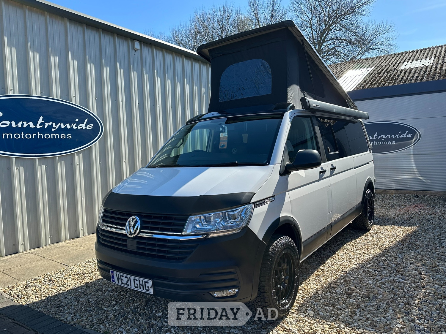 Volkswagen Camper 2021 in Poole