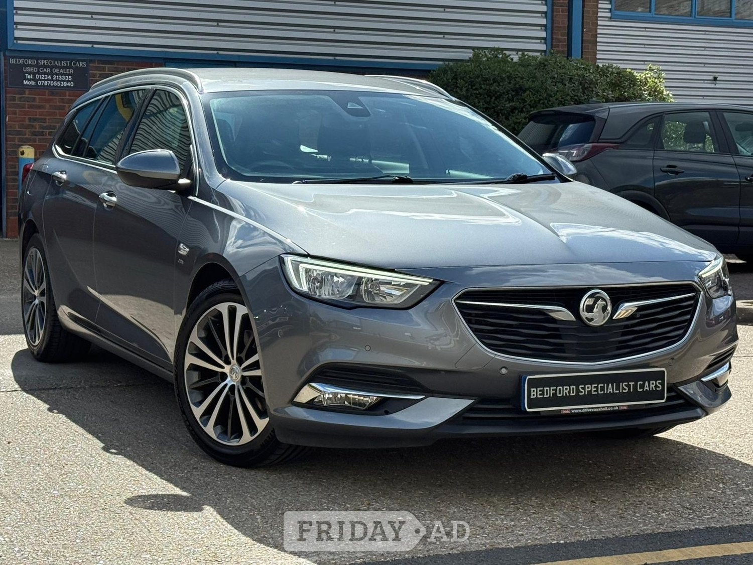 Vauxhall Insignia 2018 in Bedford