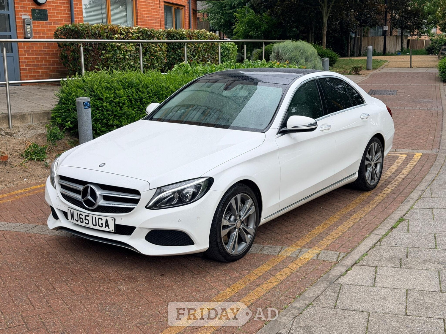 Mercedes-Benz C Class 2015 in Wembley