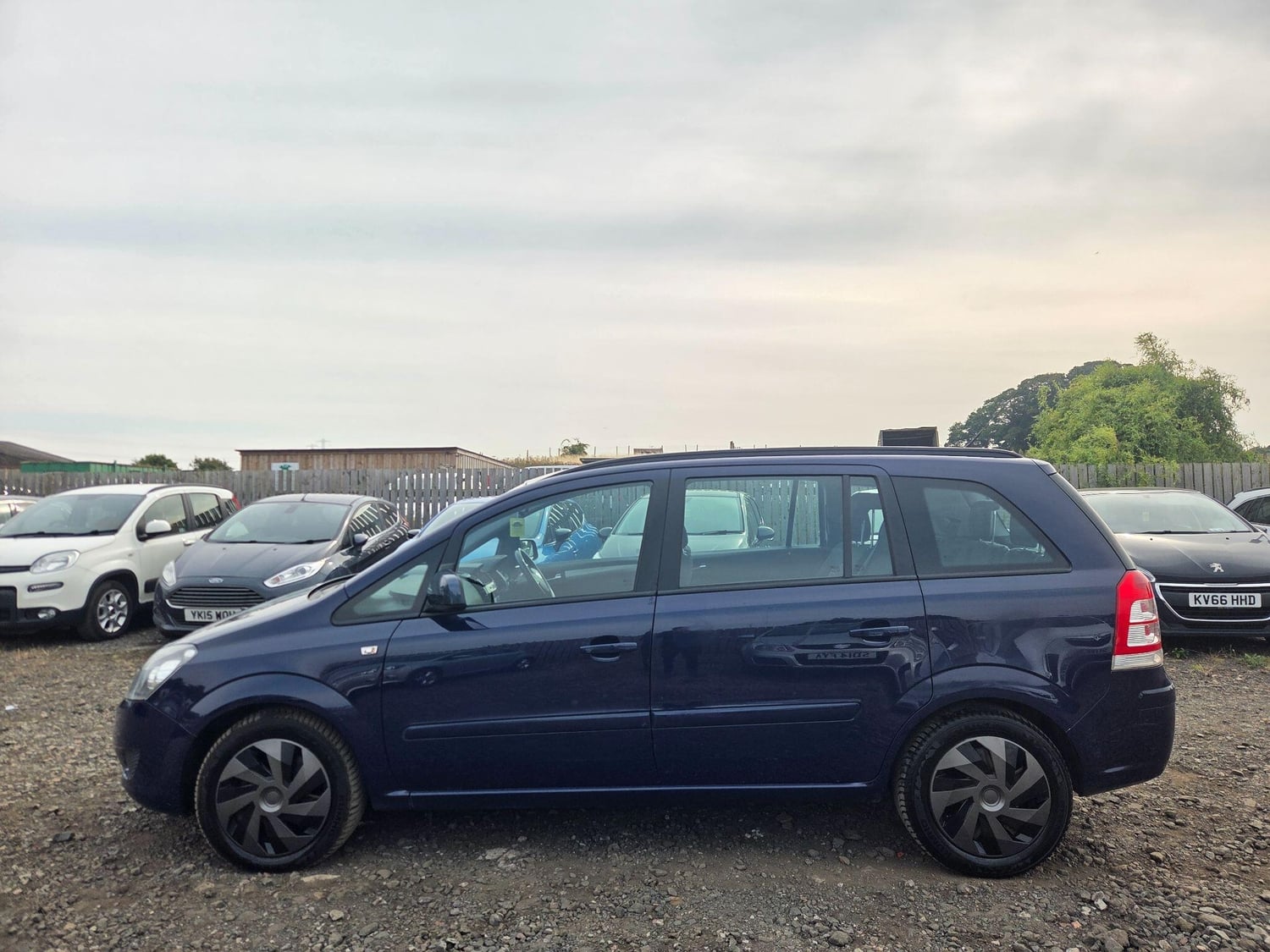 Vauxhall Zafira 2013 - Cars