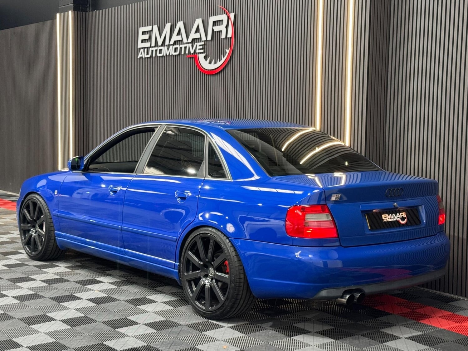 [ berth ]Audi S4