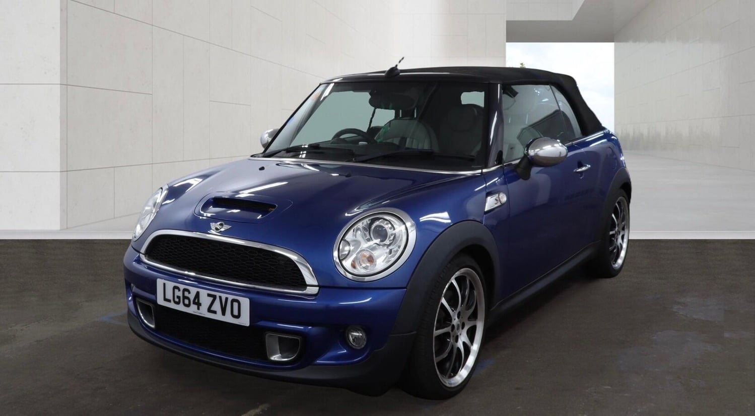 Mini Convertible Clevedon