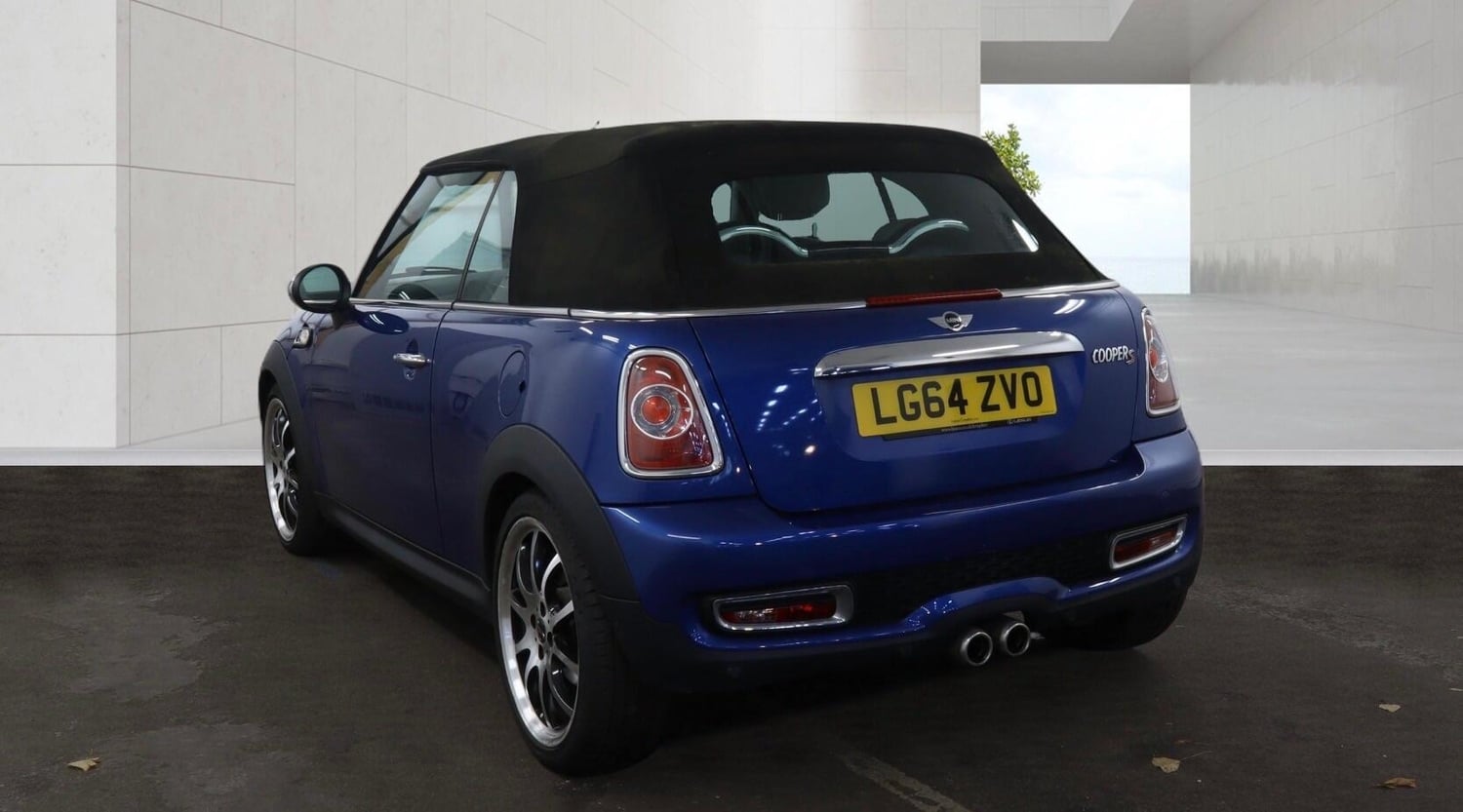 [ berth ]Mini Convertible