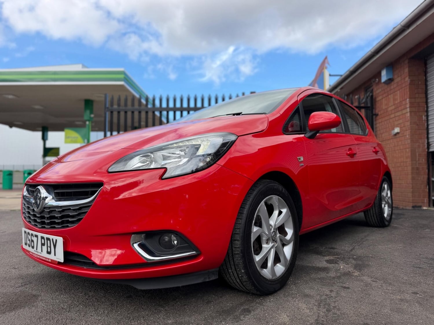 Vauxhall Corsa 2017 - Cars in Swindon