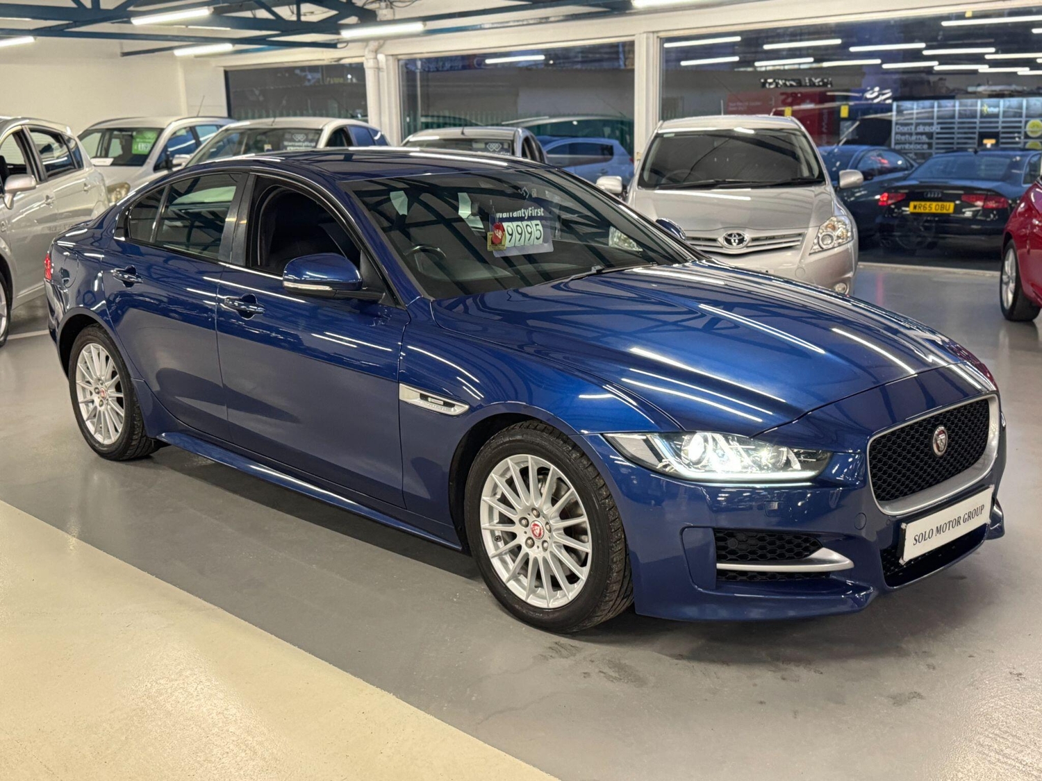 Jaguar XE 2016 - Cars in Bolton
