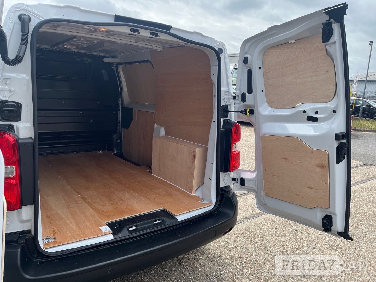 [ berth ]Fiat Scudo
