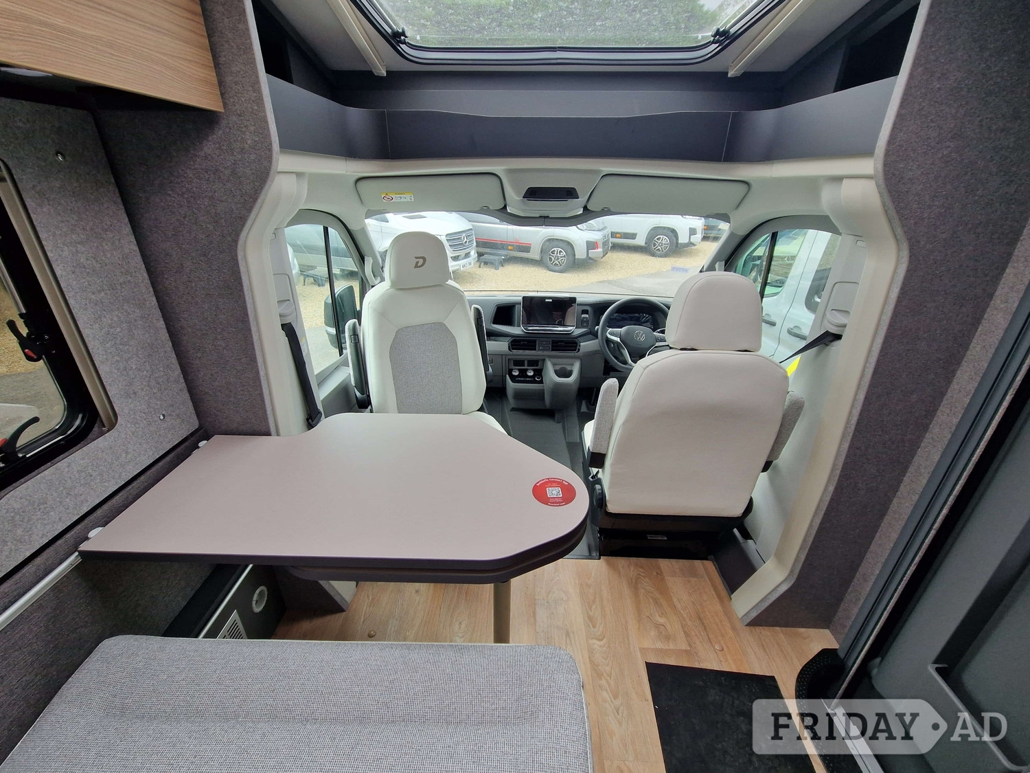 [3 berth ]Dethleffs Globebus Perf T46