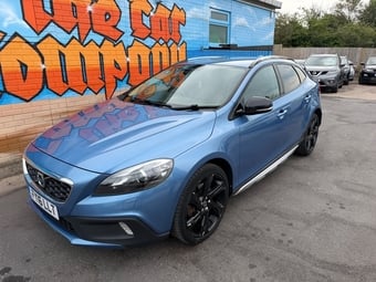 Volvo V40 Cross Country 2016