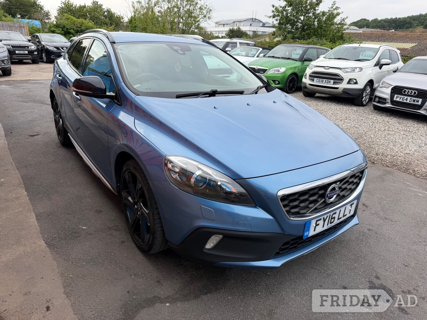 Volvo V40 Cross Country Paignton