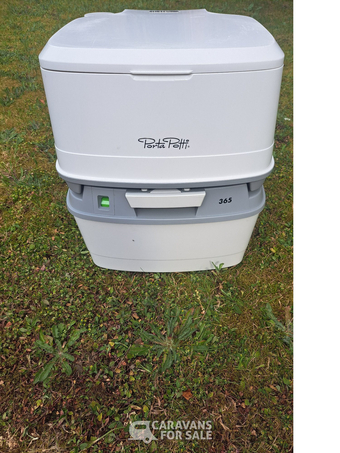 Thetford Porta Potti 365 chemical toilet with piston flush