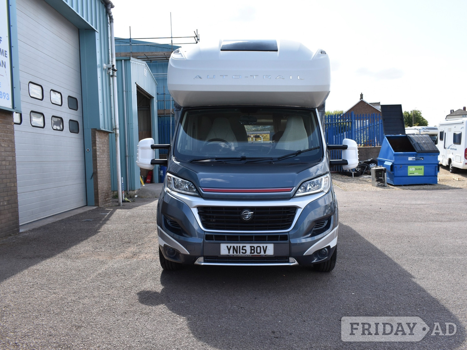 [ berth ]Auto-Trail Imala 720