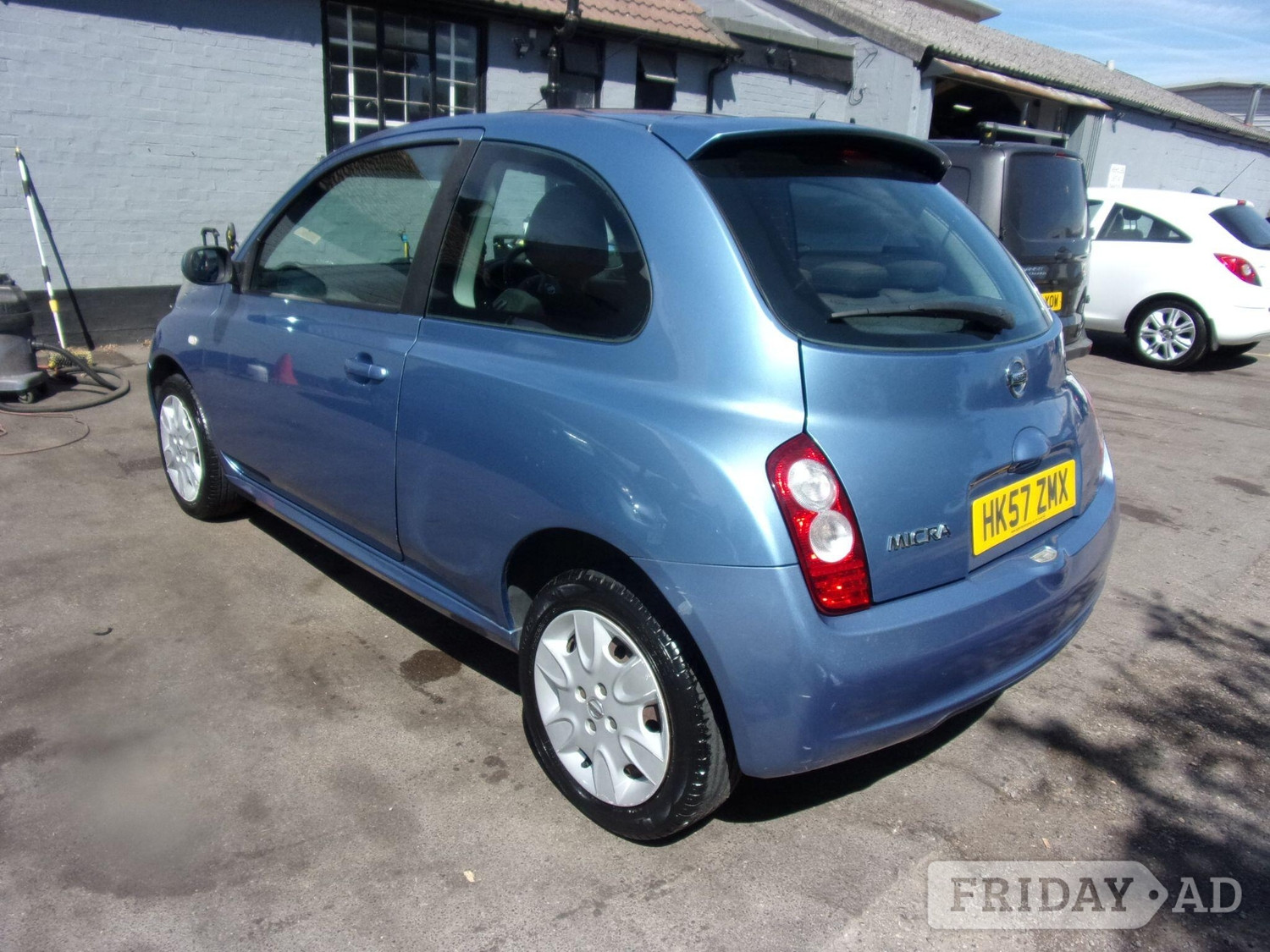 Nissan Micra 2008 - Cars
