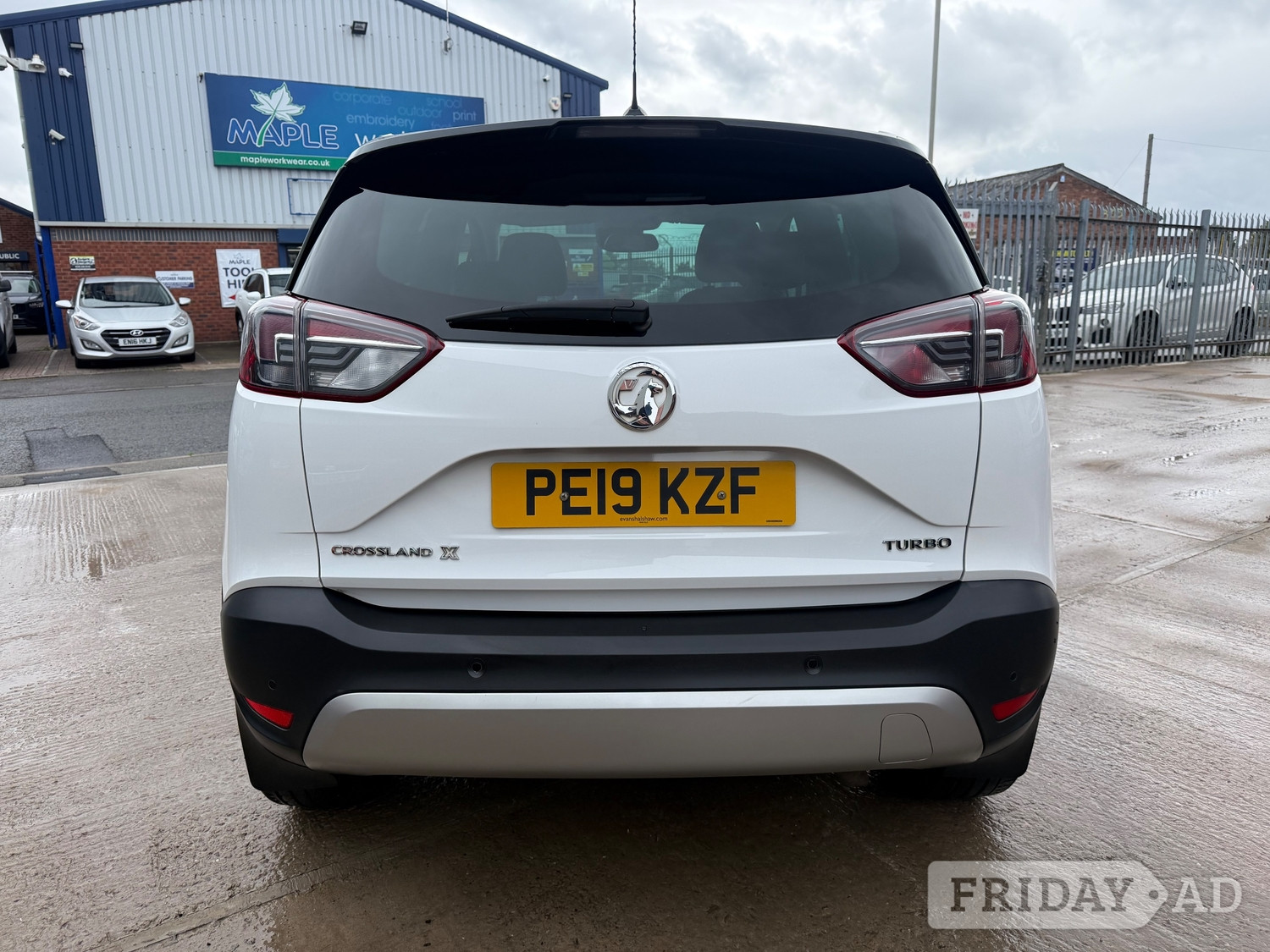Vauxhall Crossland X 2019 - Cars in Dudley