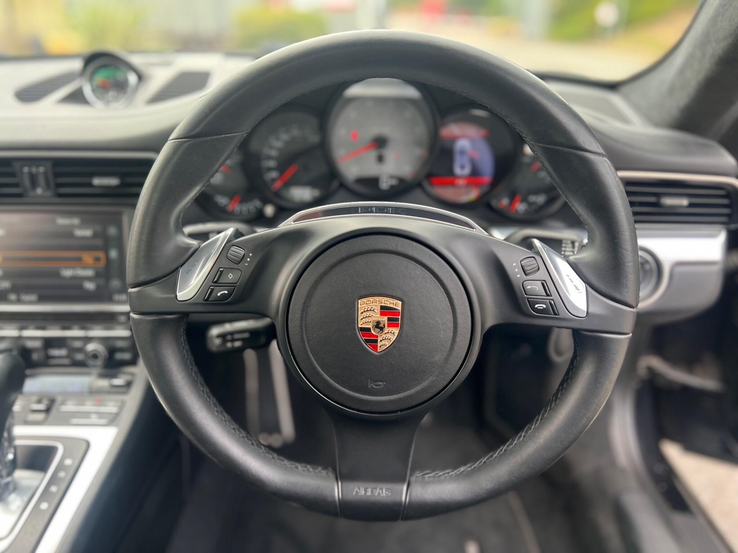 Porsche 911 2012 - Cars