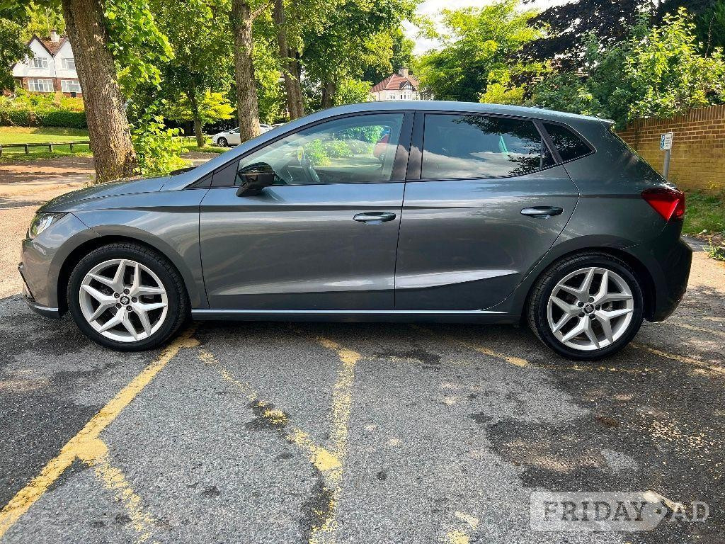 [ berth ]SEAT Ibiza