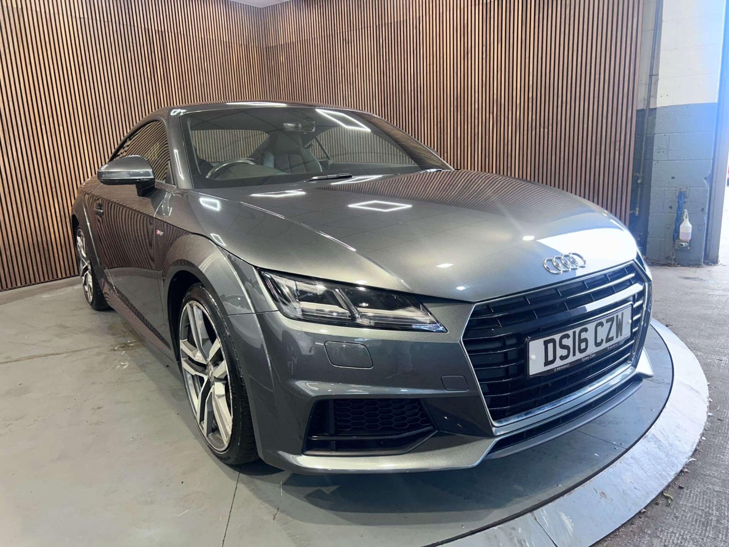 Audi TT 2016 in Christchurch