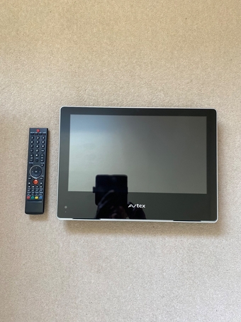 Avtex 16”Digital TV/DVD